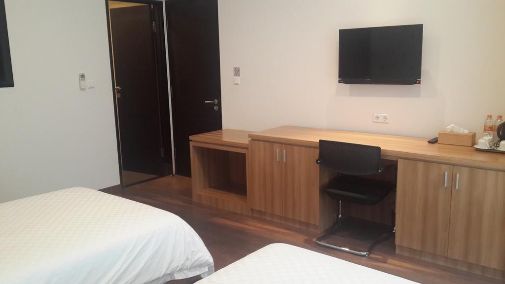 Dago Teuku Angkasa 14 Hotel Bandung Kamer foto