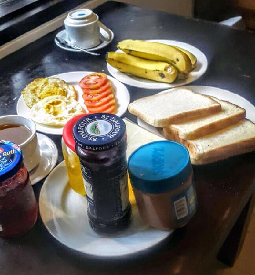 Dago Teuku Angkasa 14 Hotel Bandung Buitenkant foto